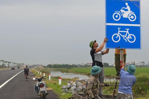 <a href="/tieu-diem-24h" title="Tiêu điểm 24h" rel="dofollow">Tiêu điểm 24h</a>