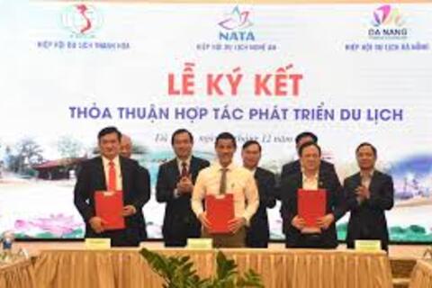 <a href="/dau-tu-hop-tac" title="Đầu tư - Hợp tác" rel="dofollow">Đầu tư - Hợp tác</a>