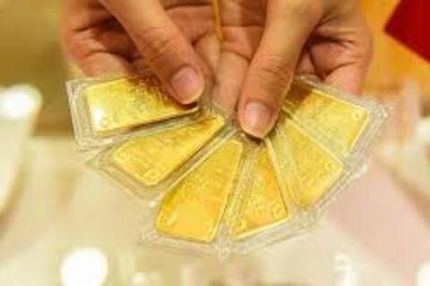 <a href="/thi-truong" title="Thị trường" rel="dofollow">Thị trường</a>