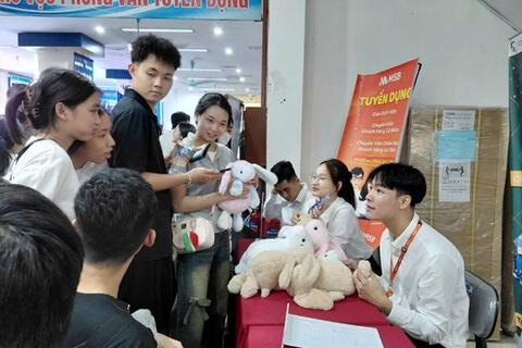 <a href="/doanh-nghiep" title="Doanh nghiệp" rel="dofollow">Doanh nghiệp</a>