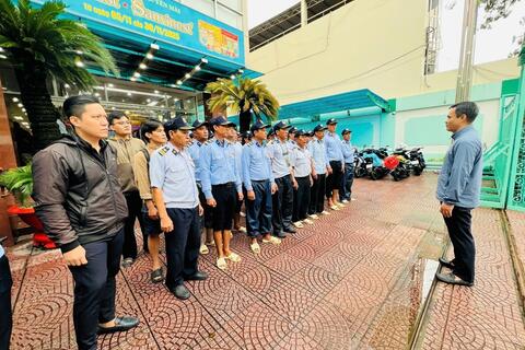 <a href="/doanh-nghiep" title="Doanh nghiệp" rel="dofollow">Doanh nghiệp</a>