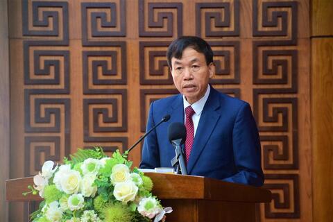 <a href="/tieu-diem-24h" title="Tiêu điểm 24h" rel="dofollow">Tiêu điểm 24h</a>