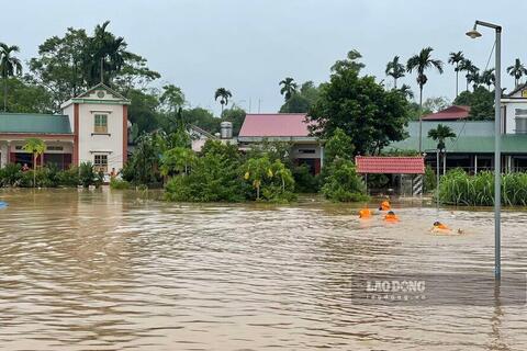 <a href="/tieu-diem-24h" title="Tiêu điểm 24h" rel="dofollow">Tiêu điểm 24h</a>