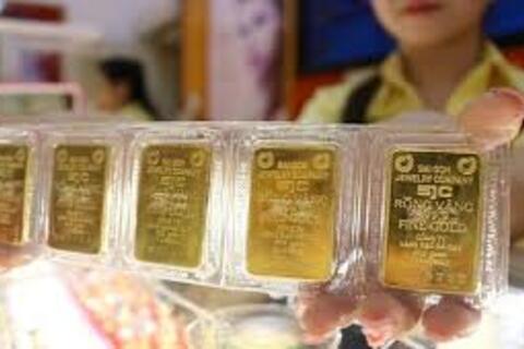 <a href="/thi-truong" title="Thị trường" rel="dofollow">Thị trường</a>