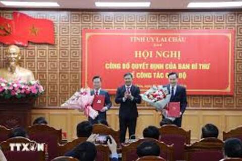 <a href="/tieu-diem-24h" title="Tiêu điểm 24h" rel="dofollow">Tiêu điểm 24h</a>