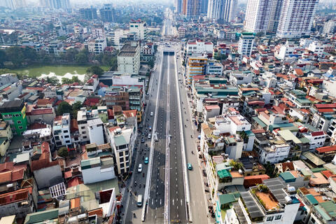 <a href="/tieu-diem-24h" title="Tiêu điểm 24h" rel="dofollow">Tiêu điểm 24h</a>