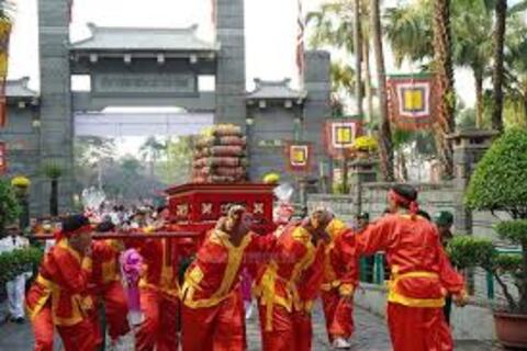 <a href="/tieu-diem-24h" title="Tiêu điểm 24h" rel="dofollow">Tiêu điểm 24h</a>