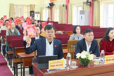 <a href="/dau-tu-hop-tac" title="Đầu tư - Hợp tác" rel="dofollow">Đầu tư - Hợp tác</a>