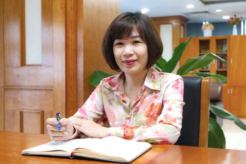 <a href="/thi-truong" title="Thị trường" rel="dofollow">Thị trường</a>