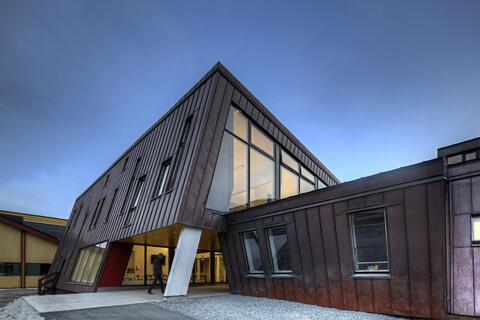 <a href="/the-gioi" title="Thế giới" rel="dofollow">Thế giới</a>