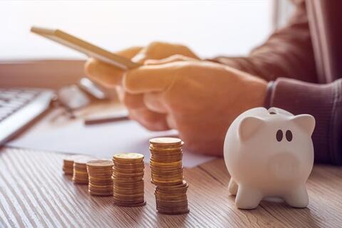 <a href="/ngan-hang" title="Ngân hàng" rel="dofollow">Ngân hàng</a>