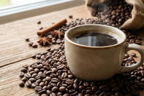 <a href="/thi-truong" title="Thị trường" rel="dofollow">Thị trường</a>