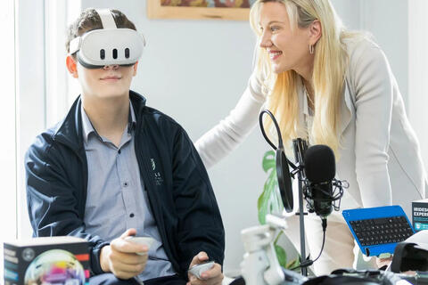 <a href="/the-gioi" title="Thế giới" rel="dofollow">Thế giới</a>