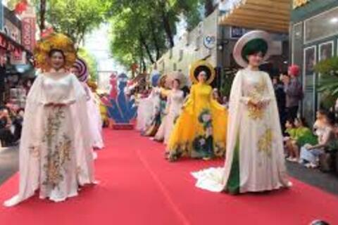 <a href="/xa-hoi" title="Xã hội" rel="dofollow">Xã hội</a>