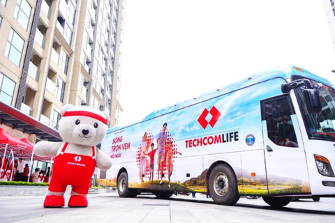 <a href="/ngan-hang" title="Ngân hàng" rel="dofollow">Ngân hàng</a>