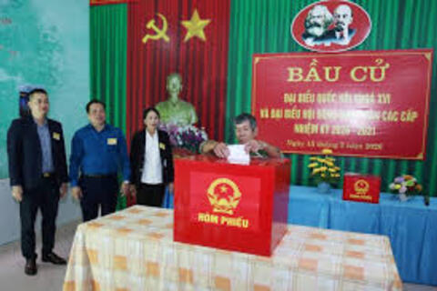 <a href="/tieu-diem-24h" title="Tiêu điểm 24h" rel="dofollow">Tiêu điểm 24h</a>