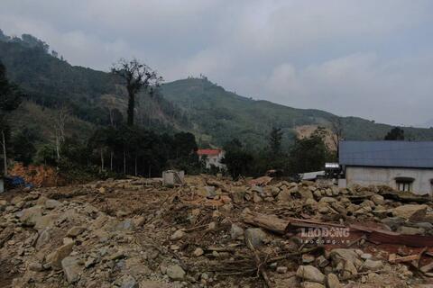 <a href="/xa-hoi" title="Xã hội" rel="dofollow">Xã hội</a>