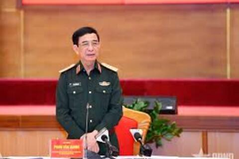 <a href="/tieu-diem-24h" title="Tiêu điểm 24h" rel="dofollow">Tiêu điểm 24h</a>