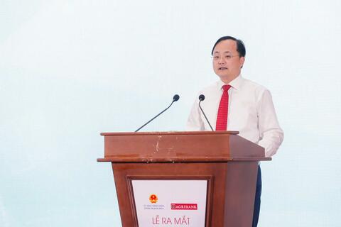 <a href="/ngan-hang" title="Ngân hàng" rel="dofollow">Ngân hàng</a>