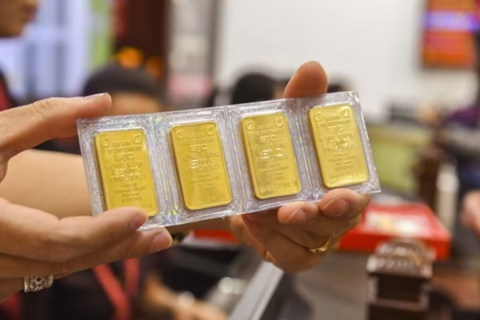 <a href="/thi-truong" title="Thị trường" rel="dofollow">Thị trường</a>