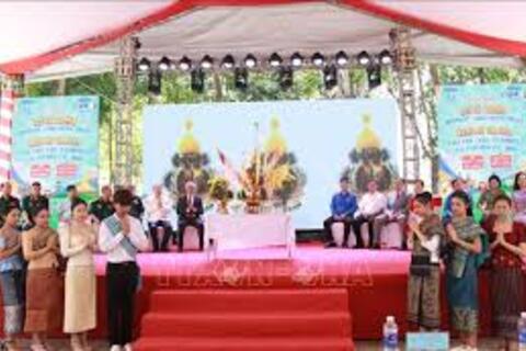 <a href="/dau-tu-hop-tac" title="Đầu tư - Hợp tác" rel="dofollow">Đầu tư - Hợp tác</a>