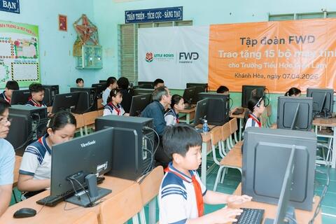 <a href="/doanh-nghiep" title="Doanh nghiệp" rel="dofollow">Doanh nghiệp</a>