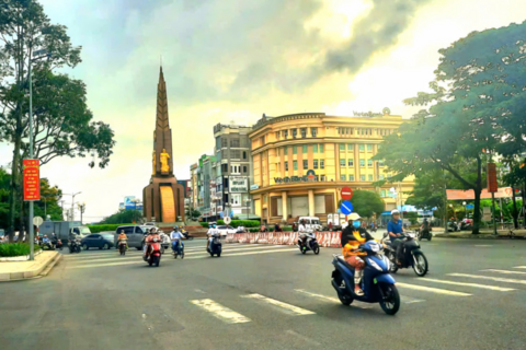 <a href="/xa-hoi" title="Xã hội" rel="dofollow">Xã hội</a>