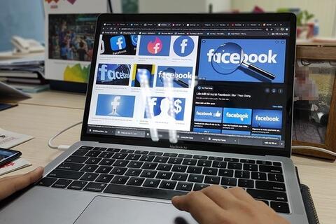 <a href="/nhip-song-so" title="Nhịp sống số" rel="dofollow">Nhịp sống số</a>