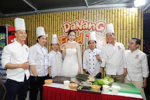 <a href="/tieu-diem-24h" title="Tiêu điểm 24h" rel="dofollow">Tiêu điểm 24h</a>