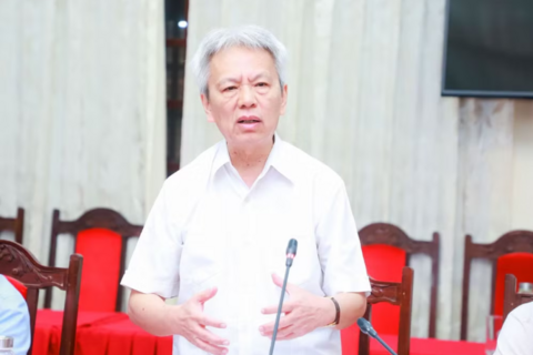 <a href="/doanh-nghiep" title="Doanh nghiệp" rel="dofollow">Doanh nghiệp</a>