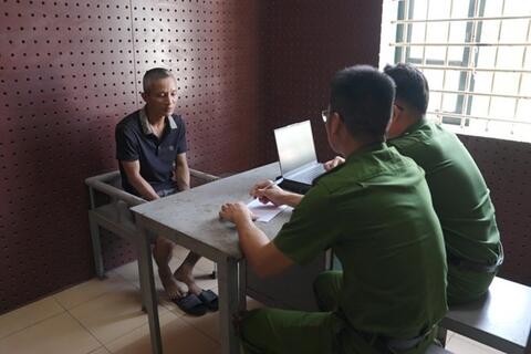 <a href="/tieu-diem-24h" title="Tiêu điểm 24h" rel="dofollow">Tiêu điểm 24h</a>