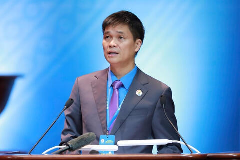 <a href="/tieu-diem-24h" title="Tiêu điểm 24h" rel="dofollow">Tiêu điểm 24h</a>