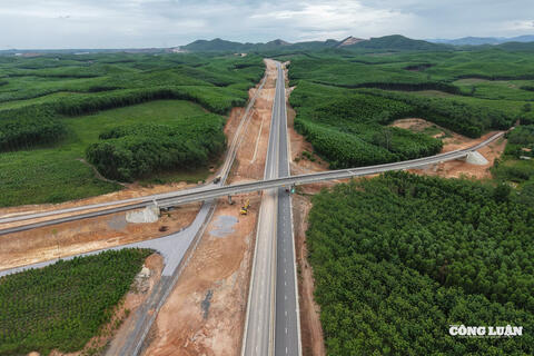 <a href="/dau-tu-hop-tac" title="Đầu tư - Hợp tác" rel="dofollow">Đầu tư - Hợp tác</a>