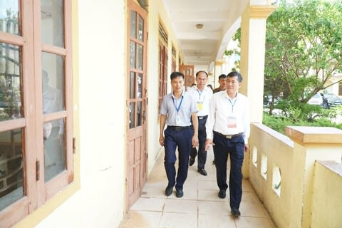 <a href="/tieu-diem-24h" title="Tiêu điểm 24h" rel="dofollow">Tiêu điểm 24h</a>