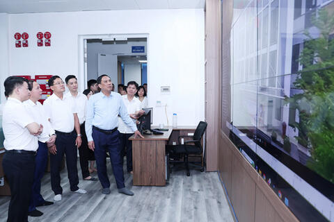 <a href="/dau-tu-hop-tac" title="Đầu tư - Hợp tác" rel="dofollow">Đầu tư - Hợp tác</a>