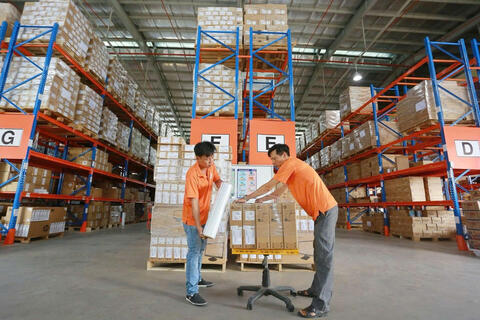 <a href="/doanh-nghiep" title="Doanh nghiệp" rel="dofollow">Doanh nghiệp</a>