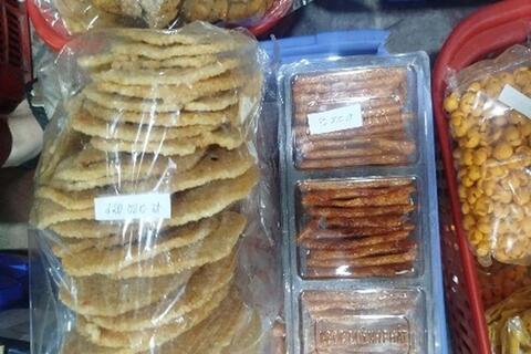 <a href="/thi-truong" title="Thị trường" rel="dofollow">Thị trường</a>