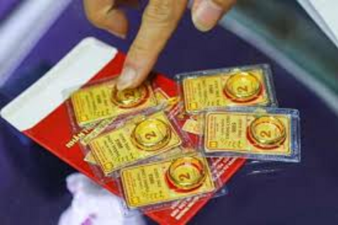 <a href="/thi-truong" title="Thị trường" rel="dofollow">Thị trường</a>