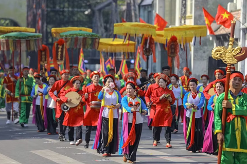 <a href="/xa-hoi" title="Xã hội" rel="dofollow">Xã hội</a>