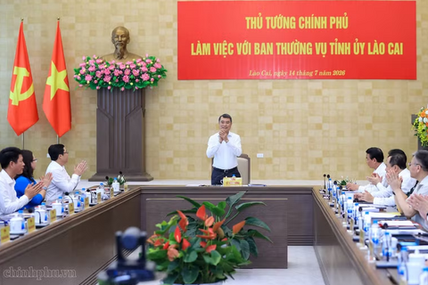 <a href="/tieu-diem-24h" title="Tiêu điểm 24h" rel="dofollow">Tiêu điểm 24h</a>