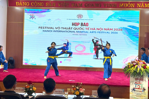 <a href="/xa-hoi" title="Xã hội" rel="dofollow">Xã hội</a>