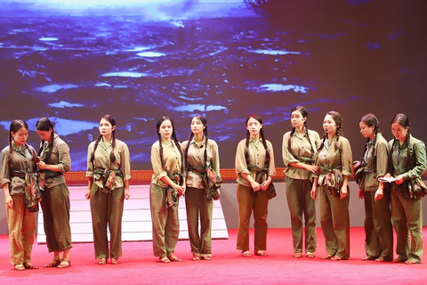 <a href="/xa-hoi" title="Xã hội" rel="dofollow">Xã hội</a>