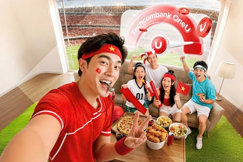 <a href="/ngan-hang" title="Ngân hàng" rel="dofollow">Ngân hàng</a>