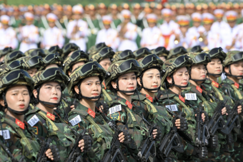 <a href="/tieu-diem-24h" title="Tiêu điểm 24h" rel="dofollow">Tiêu điểm 24h</a>