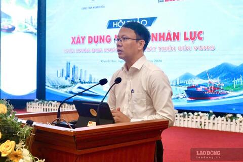 <a href="/tieu-diem-24h" title="Tiêu điểm 24h" rel="dofollow">Tiêu điểm 24h</a>