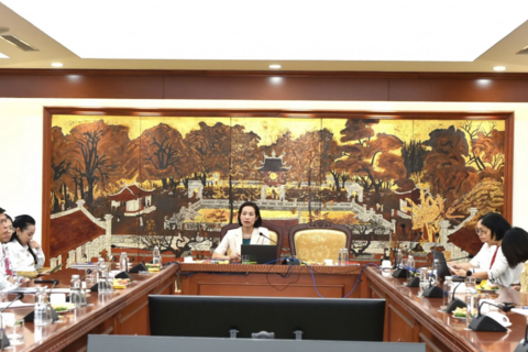 <a href="/dau-tu-hop-tac" title="Đầu tư - Hợp tác" rel="dofollow">Đầu tư - Hợp tác</a>