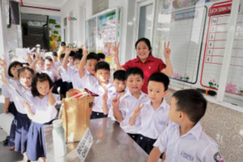 <a href="/xa-hoi" title="Xã hội" rel="dofollow">Xã hội</a>