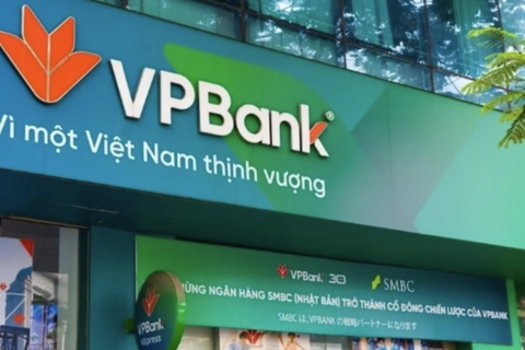 <a href="/ngan-hang" title="Ngân hàng" rel="dofollow">Ngân hàng</a>