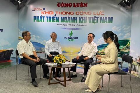 <a href="/dau-tu-hop-tac" title="Đầu tư - Hợp tác" rel="dofollow">Đầu tư - Hợp tác</a>