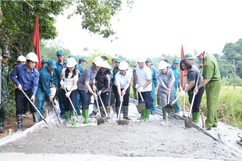 <a href="/dau-tu-hop-tac" title="Đầu tư - Hợp tác" rel="dofollow">Đầu tư - Hợp tác</a>